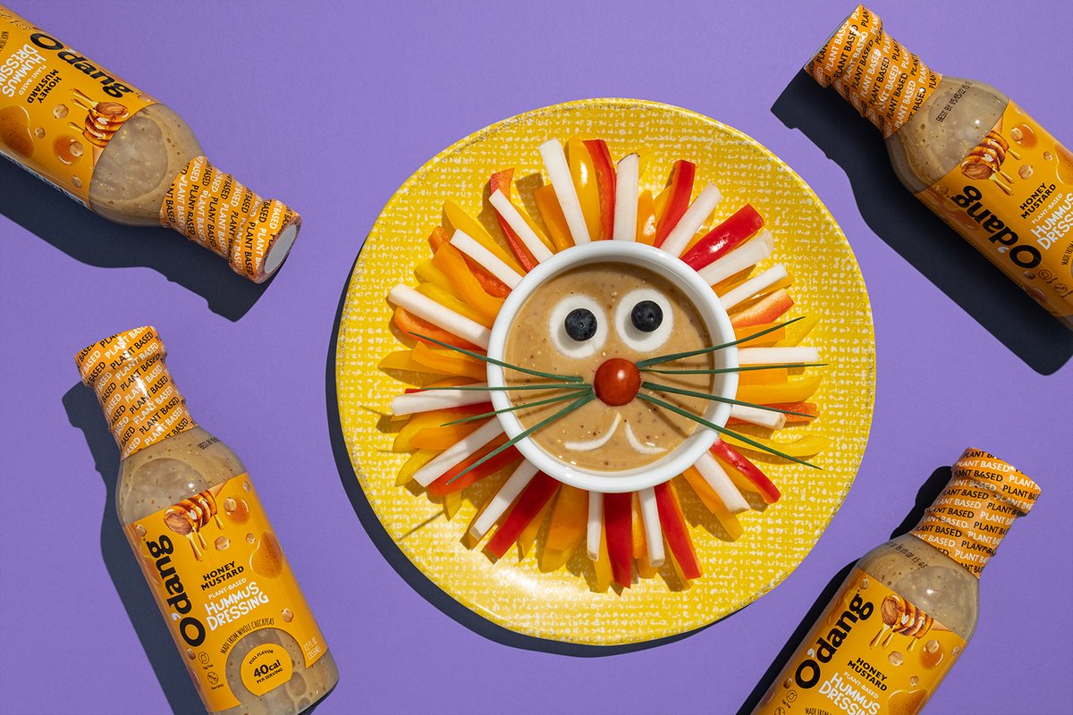 odangfoods's tweet photo. Whoever said it's not ok to play with your food probably had the worst dinner parties ever. We say go for it.
.
.
.
#Permissiontopour #odangfoods #odang #plantbased #liveboldlyeatnaturally https://t.co/hLY9CkMiJk