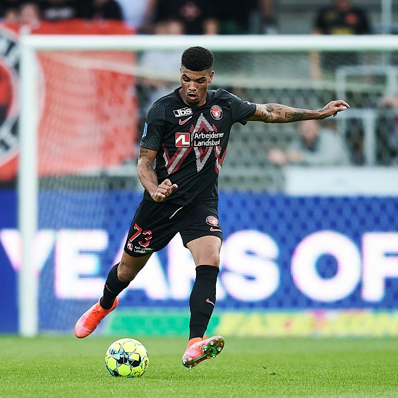 fcmidtjylland's tweet photo. Det brasilianske fodboldforbund uddelte i foråret flere karantæner efter en disciplinærsag i en kamp i Brasilien, her i blandt til Juninho.

UEFA har for få timer siden meddelt, at FIFA har stadfæstet karantænedommen, hvorfor Juninho er tvunget ud af aftenens opgør.

#PSVFCM