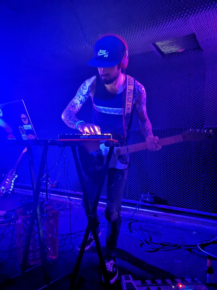 <a href="/Bytownitemusic/">Bytownite</a> live

Del concierto Día Guay #4: <a href="/Bytownitemusic/">Bytownite</a> and <a href="/massa_confusa/">Massa Confusa</a> en Mogambo-Trintxerpe, Donostia 01.08.21.