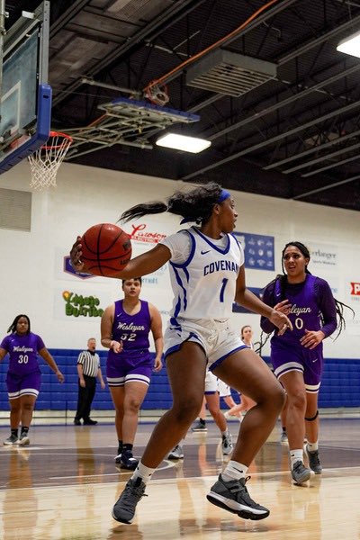 CovenantWBB's tweet photo. 4οΈβ£ days until elite camp!!
Canβt wait to get some of our #CCWBFAMILY together, COMPETE & hang w/ future BIG DAWGS. Gonna be great dayβΌοΈπ
A few spots left π sign ups close in 2 days.
β‘οΈSign up here: https://t.co/V7bRqz3r9N https://t.co/j4oT1qqfIP