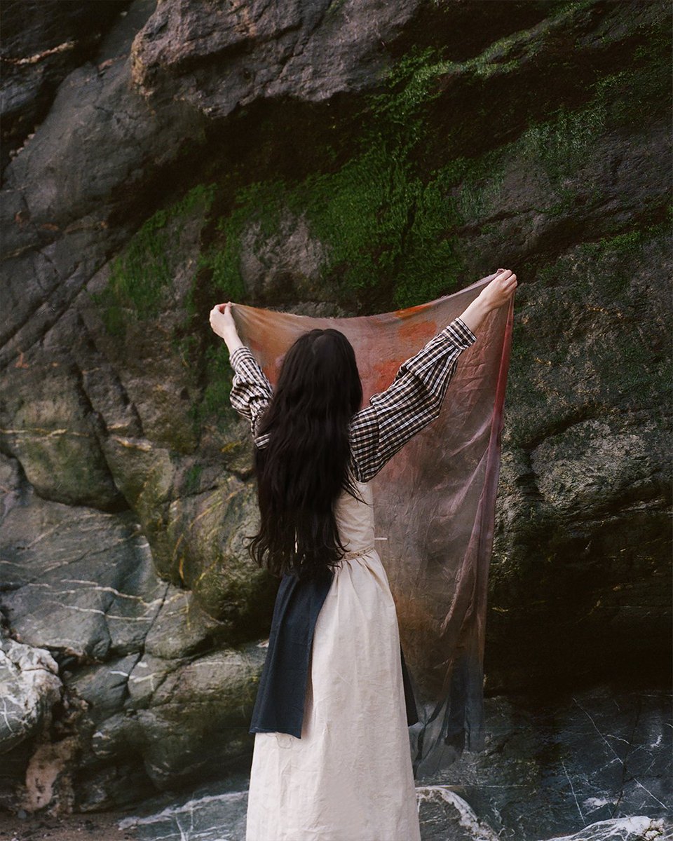 These outstanding photographs were taken at our historic sites by four young photographers as part of <a href="/eh_shoutoutloud/">Shout Out Loud</a>, English Heritage’s national youth engagement programme. 😍

📷 England’s New Lenses, is in partnership with <a href="/photoworks_uk/">Photoworks</a> and supported by the <a href="/HeritageFundUK/">The National Lottery Heritage Fund</a>.