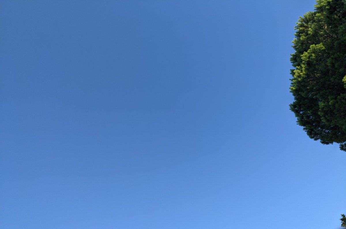 #croatiafulloflife #summer #sunshine #croatiablue #sky 💛🇭🇷🌞