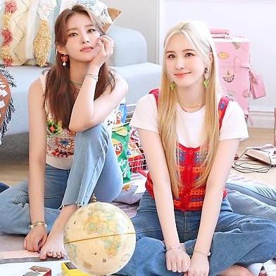 with <a href="/hourlyjaehee/">hourly jaehee</a> ♡ #MONDAY #먼데이 #Weeekly #위클리