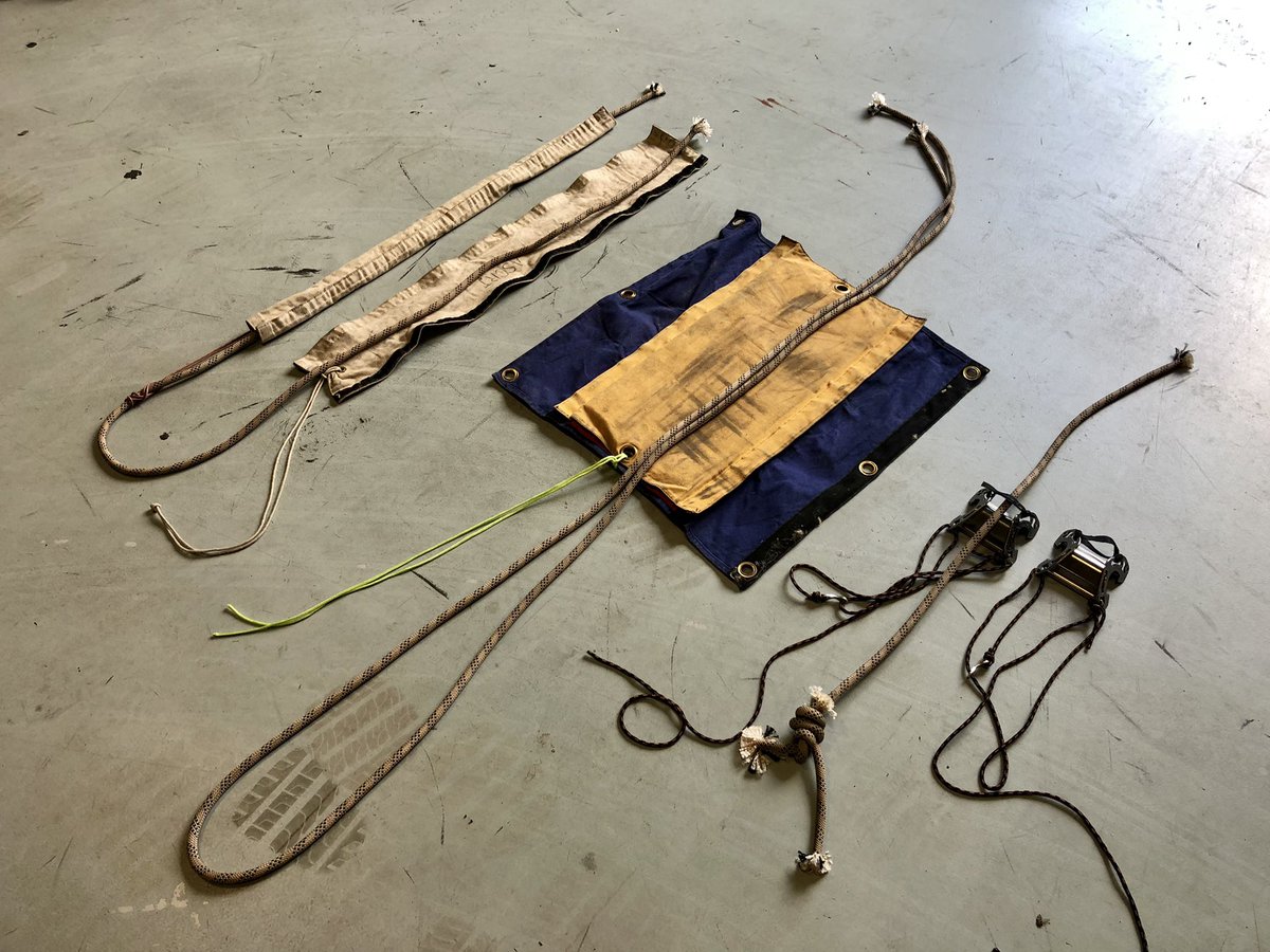 CliveBushMInSTR's tweet photo. Why stand, when you can sit ๐คฃ day two teaching the students #Passingknots #deviations #ropepro @lyonequipment @Petzl @ASPolice @RIG_Systems https://t.co/uNpFdnV9wZ