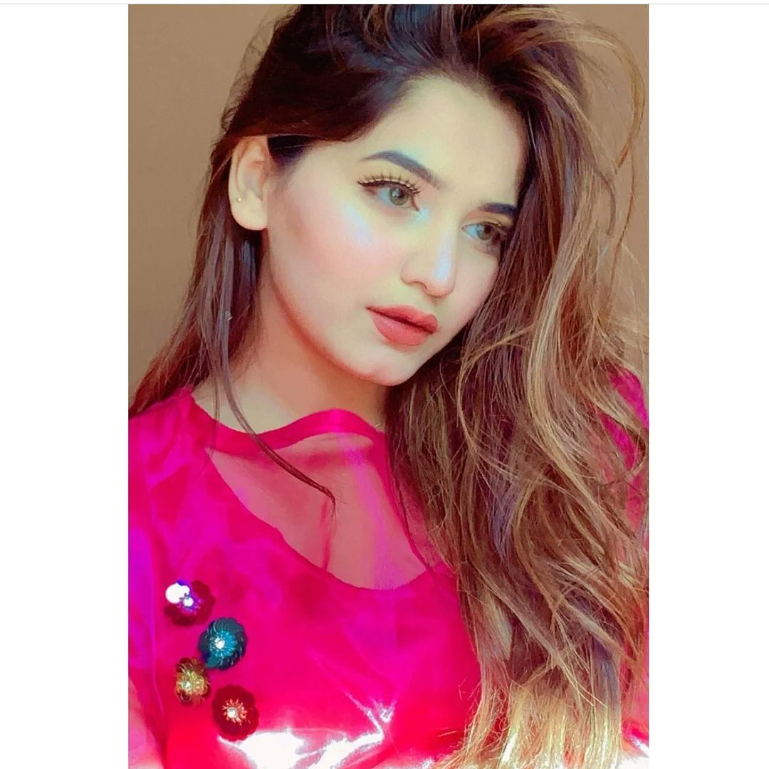 تجھ کو اے شخص کبھی زیست کی تنہائی میں🍁
یاد آئیں گے ہم عجلت میں گنوائے ہوئے لوگ 💔
#NewProfilePic #NewProfilePic2021 😍