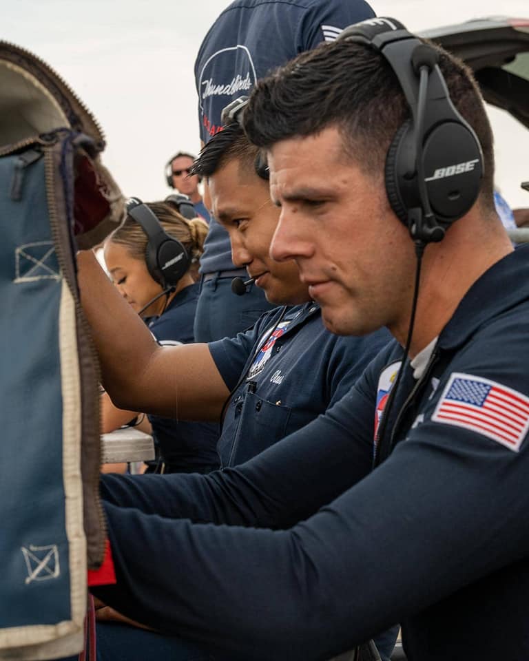 Salinas Airshow on Twitter "TBirdTuesday The team isn't watching the