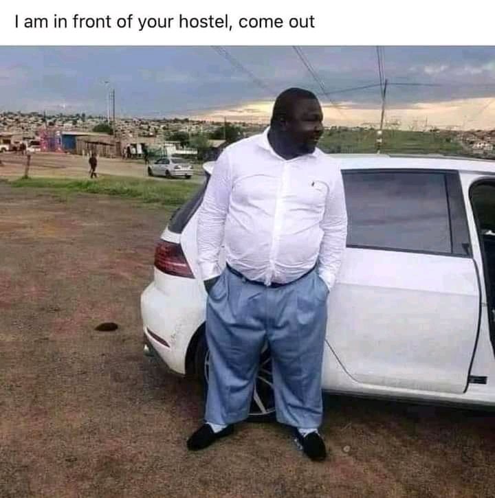 Mcsimo256's tweet photo. Meet @Mr Man...
#Campusers finest.
 Sir, Hostels are #Closed.
#ONTHELOW https://t.co/VmbPcBNKUQ