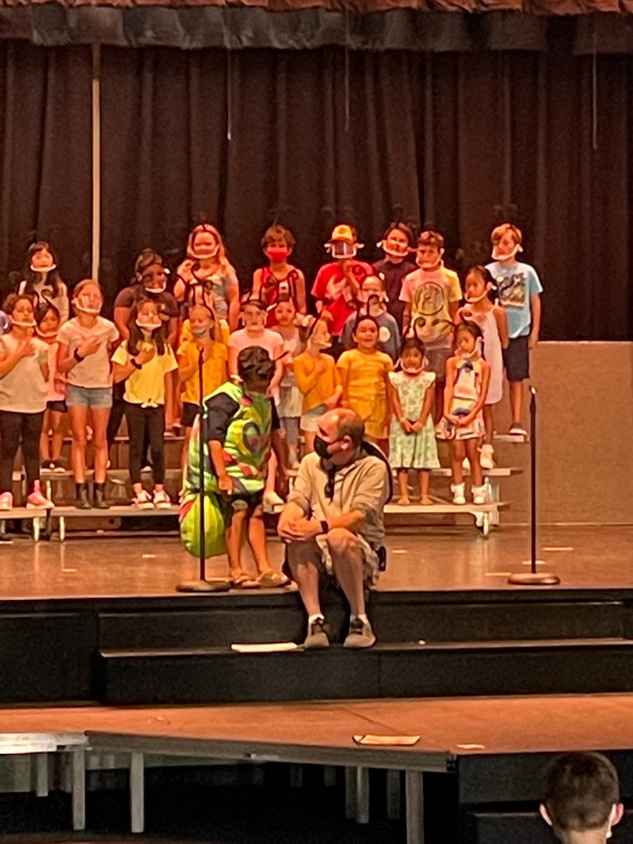 Our AMAZING principal is in The Bugz Show!!! Come see him on stage at The Magnolia on Saturday at 10am! #bestsummerever