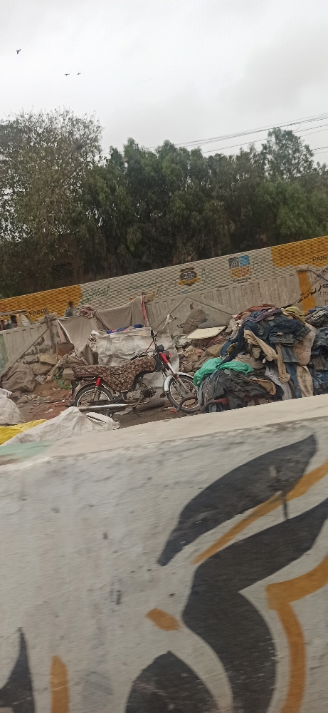 sarkari_pk's tweet photo. Dear @maslamkhanptiq there has been a new complain reported of Gargabe Pickup in your constituency NA-254.

Extremely bad conditions of garbage disposal
https://t.co/ED0t92KC5M

Block 10, Liaquatabad

#Karachi #NA254 #GargabePickup https://t.co/uyZtXFmSKt