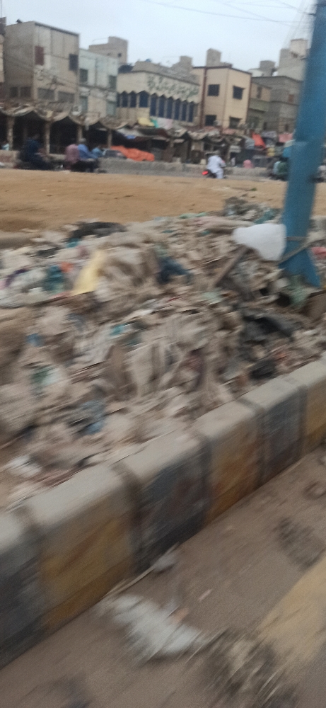 sarkari_pk's tweet photo. Dear @maslamkhanptiq there has been a new complain reported of Gargabe Pickup in your constituency NA-254.

Poor garbage disposal system in liaquatabad main road towards highway
https://t.co/8JuLoTGNCb

Block 10, Liaquatabad

#Karachi #NA254 #GargabePickup https://t.co/f21BknnTPT