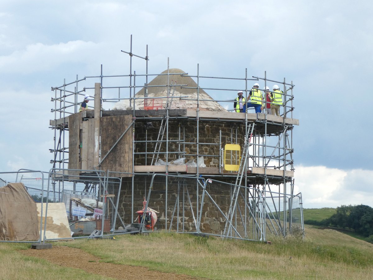 MattAVaughan's tweet photo. Croft hard at it on the Beacon at Burton Dassett (SAM) with timber formwork supporting the dome so that it can be repaired and rendered before the bats come back... @Warwickshire_CC  @CroftBC @assoc_f @Chana_Projects @InsallArch https://t.co/zei7nIWu4I