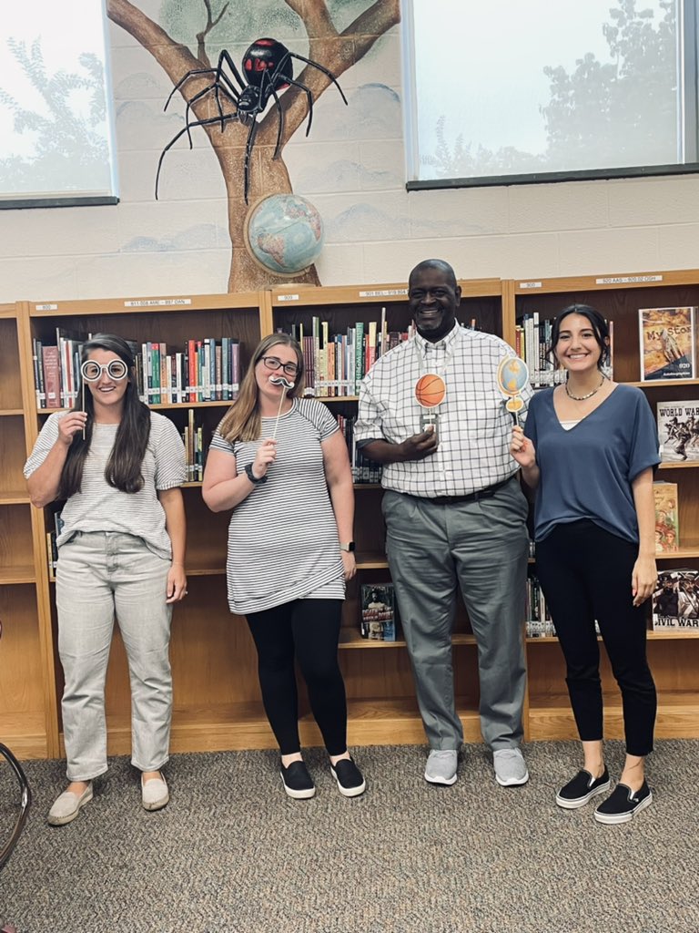 Cuthbertson Middle School tweet media