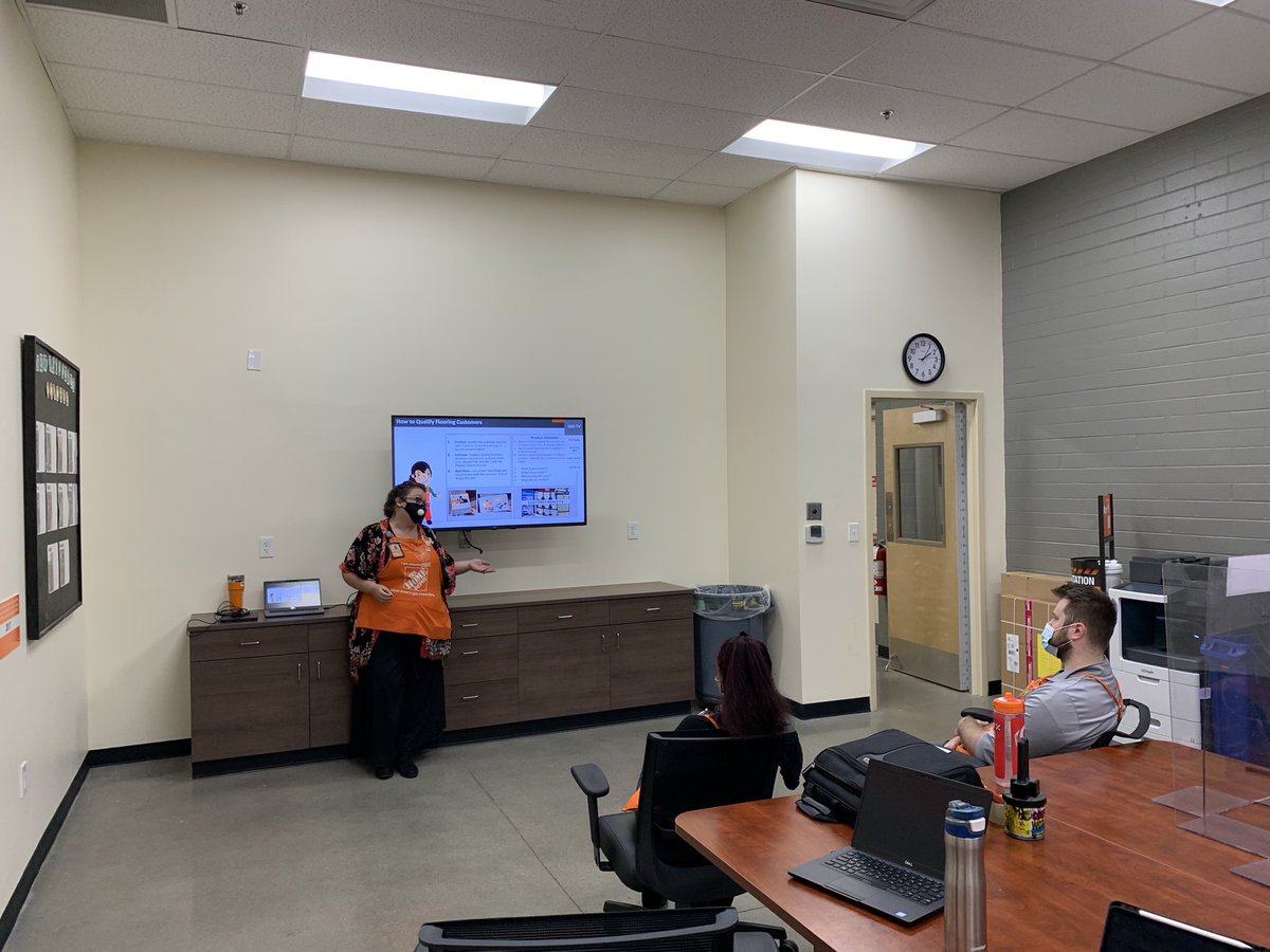 Kori doing some qualifying training with associates at store 2748. <a href="/LockwoodKori/">Kori Sedai</a> <a href="/ChrisGHDMS/">Christopher Gilbert</a> <a href="/t_renard_/">Tad Renard</a> @MarkAHomedepot <a href="/ChristianChad10/">Christian Chadwick</a>