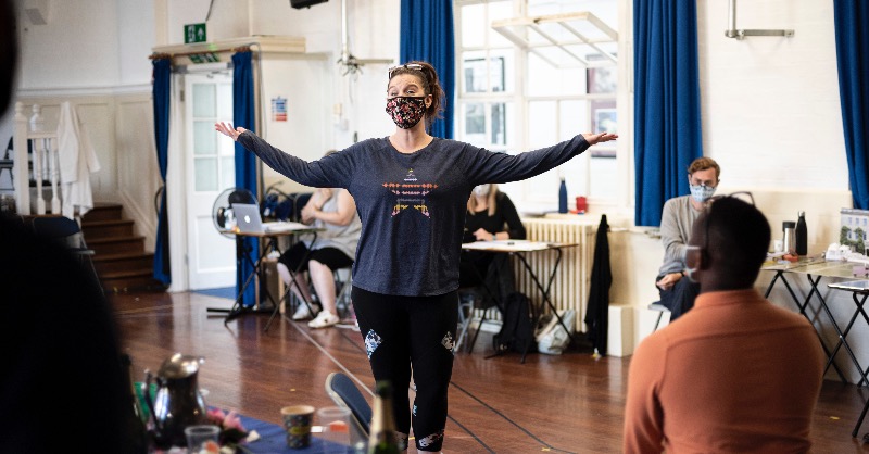 WaterperryOpera's tweet photo. It's nearly the end of the final rehearsal week with our incredible Elixir of Love company. Here's a sneak peek of what is set to be a spectacular & lively production! #WOFElixir
Performing on 12th, 14th, 15th & 17th Aug at 6pm @waterperry
📸 Matthew Williams-Ellis