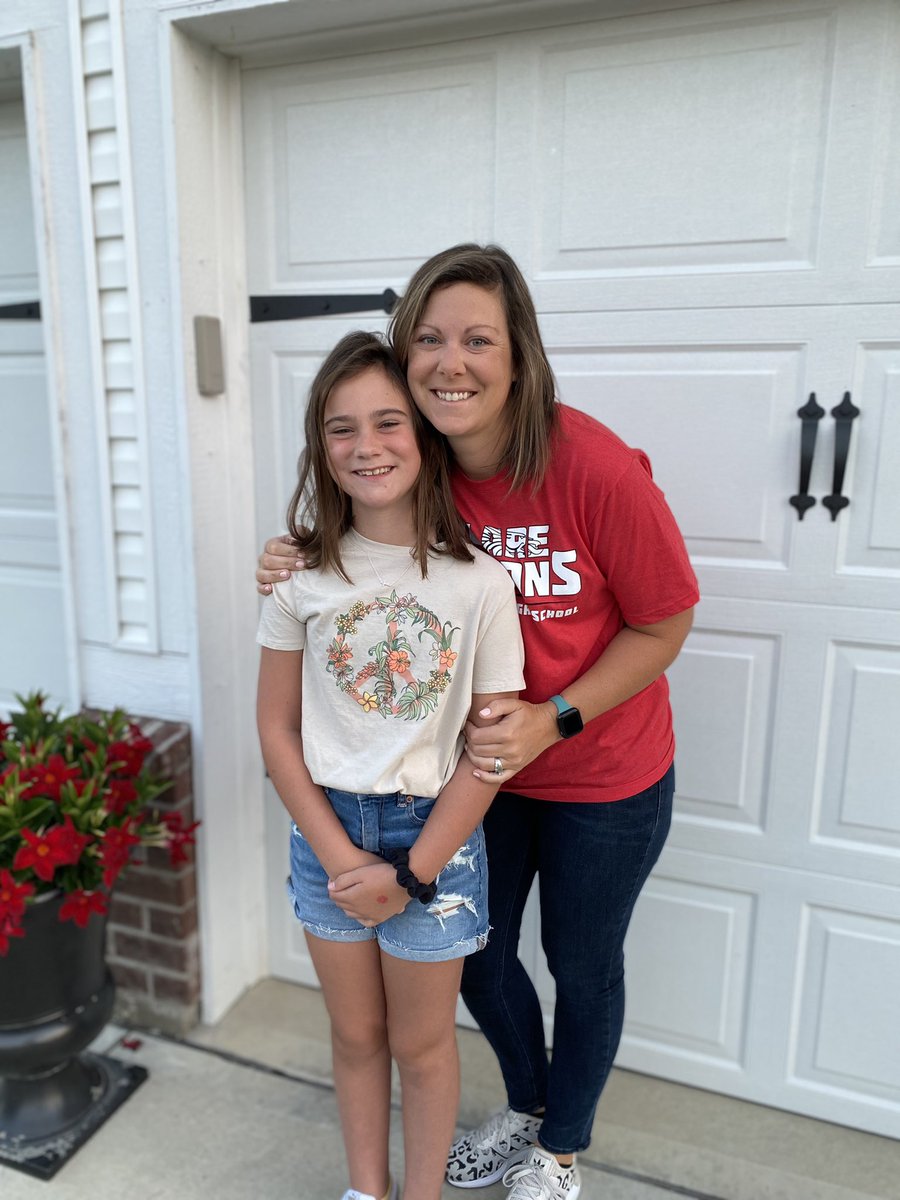 Kristen Barclay tweet media