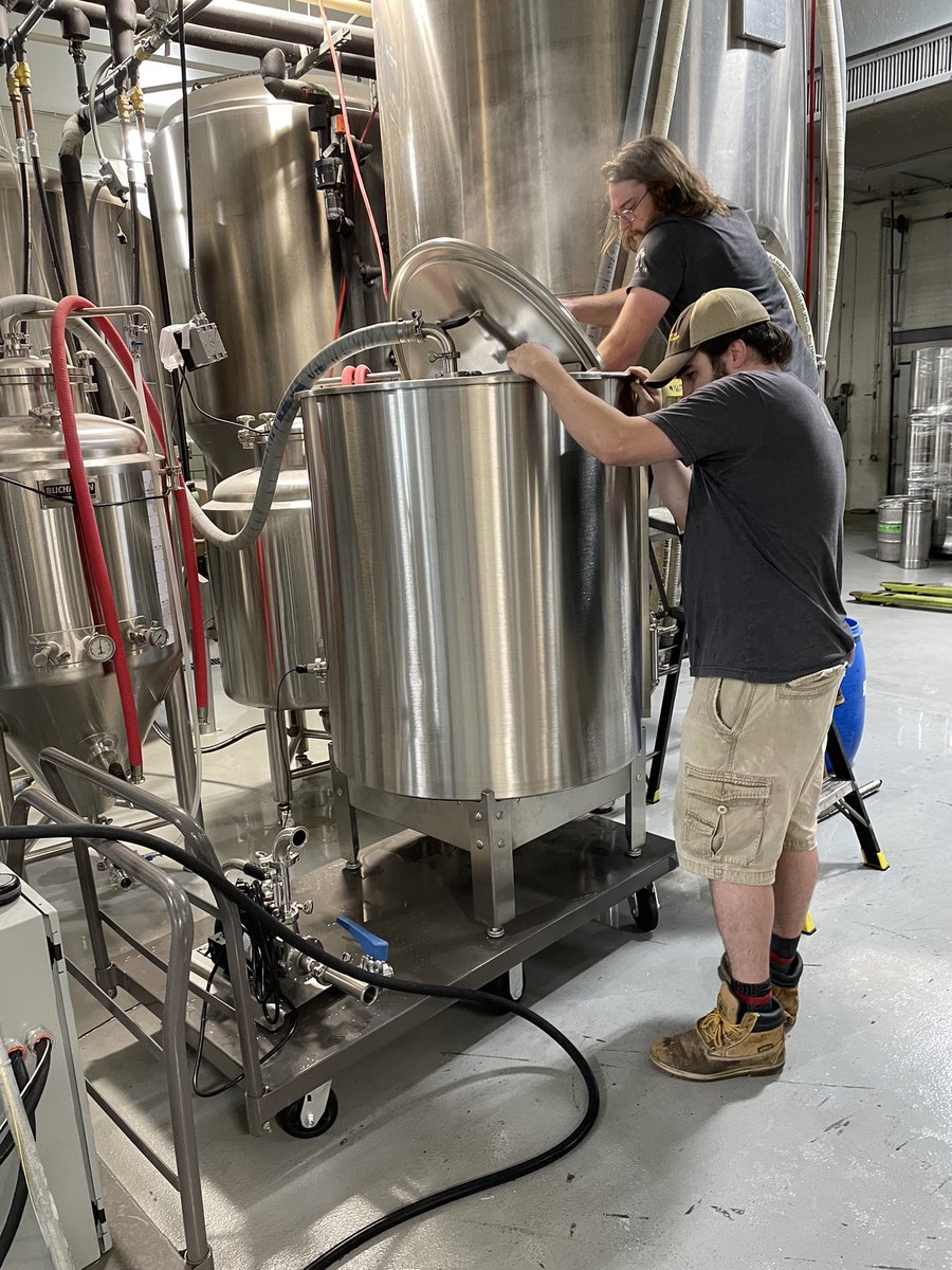 We got our pilot system set up on Main Street! Keep an eye out for some fun small batches!