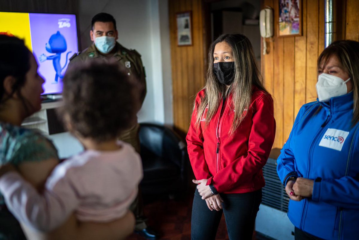 🔸Hoy, junto a la Delegada Presidencial, <a href="/jrojasgar/">Jennifer Rojas García</a> conocimos la experiencia de Heilys Matos, una de las 230 beneficiarias del #SubsidioProtege en #Magallanes quien destacó el rápido acceso al beneficio 👍 <a href="/SENCEMAGALLANES/">SENCE MAGALLANES</a> <a href="/SenceChile/">Servicio Nacional de Capacitación y Empleo, Sence.</a> <a href="/MintrabChile/">Trabajo y Previsión Social</a> <a href="/SubsecTrabajo/">Subsecretaría del Trabajo</a>