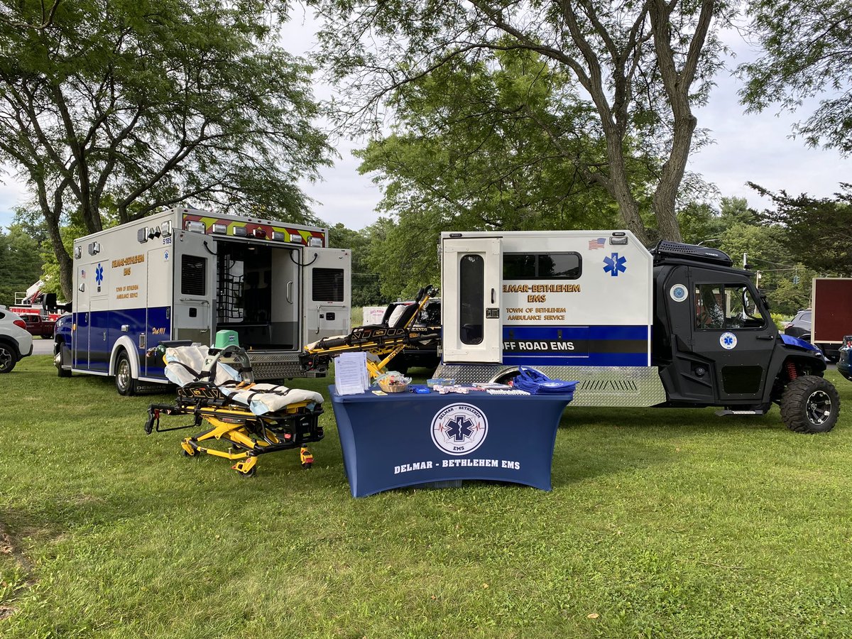 DelmarBethEMS's tweet photo. We’re at #NationalNightOut at the Elm Ave Town Park till 9pm!! https://t.co/p8UlDtKIzW
