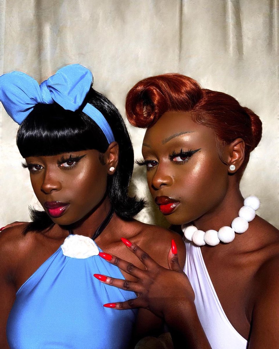 ftonerdtalk's tweet photo. This is incredible. I want more. A tiktok series or a mini on @hbomax but give me this. It has life and I want to view it. Wow
Source • @t4trash_
#t4trash #blackmakeup
#editorialblk #theflinstones #theartistedit #ftonerdtalk #ftonews #dontsleeponfto https://t.co/mN2MUOAWDA