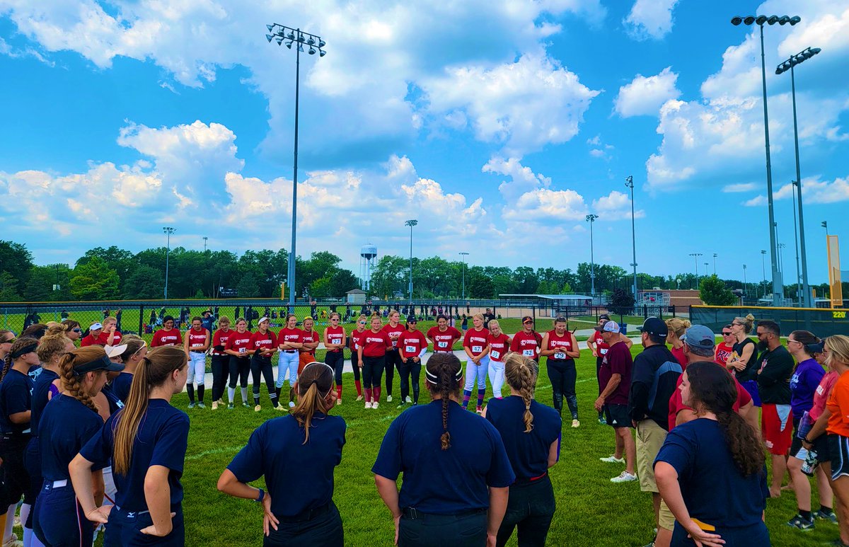 Crossroads_SB's tweet photo. Best of luck to all players that joined us for the @Crossroads_SB Midwest Softball Series at Championship Stadium…Great talent and amazing personalities on the field today! https://t.co/6l7FehbSbx