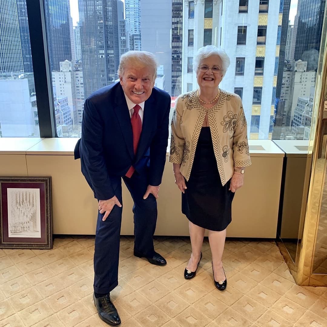 ACTBrigitte's tweet image. President Trump looks ready to get back to work for the American People!