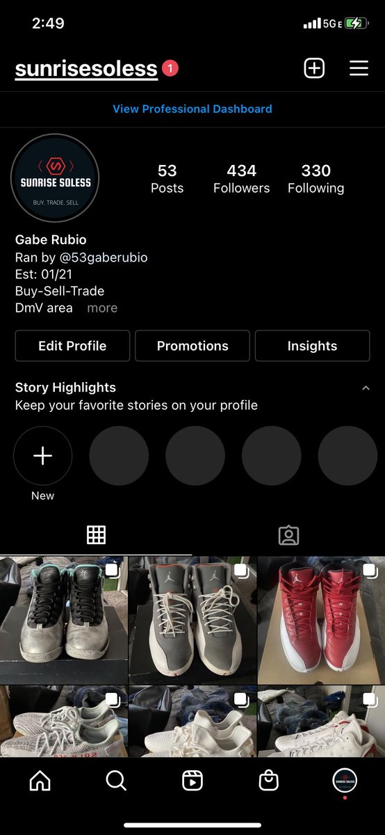 53GabeRubio's tweet photo. Can yall go follow my sneaker page!! Trying to get to 500 followers! Please and thank you!!! https://t.co/C1zQ28tuh5