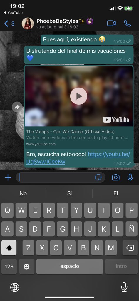 zlovekate's tweet photo. No tengo Spotify pero les mandé el video de YouTube. #FeriaVampista #9yearsofthevamps https://t.co/jaUd6zDWSP