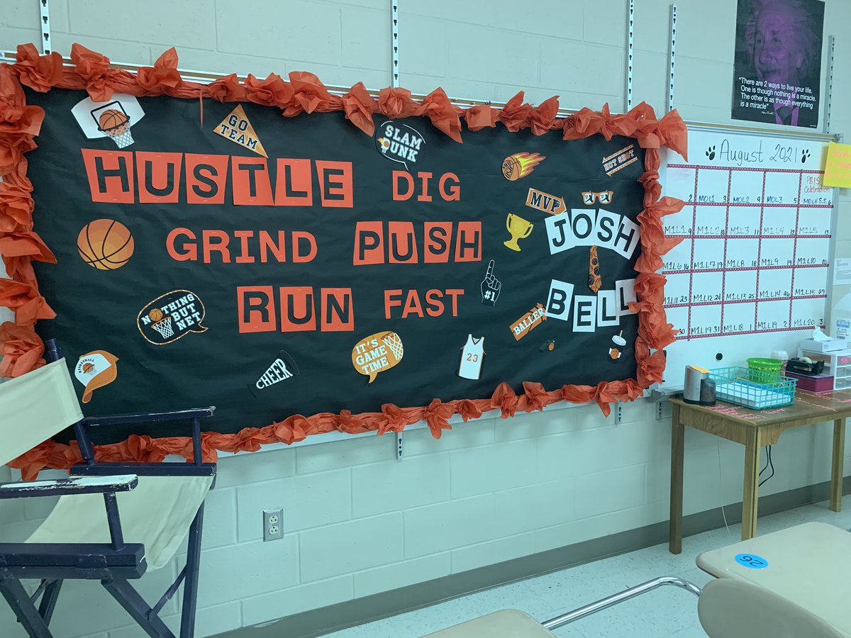 PWMSPanthers's tweet photo. @8thPwms starting off strong w amazing vision for Module 1 of W &amp; W.✔️out the visual calendar. 💜 that a safe place has been established for break time, w clear expectations of how to ‘get back in game’ after a few calming breaths &amp; a talk w Jeffery. @scottlangford72 @co_sumner https://t.co/2axMWPVzFA