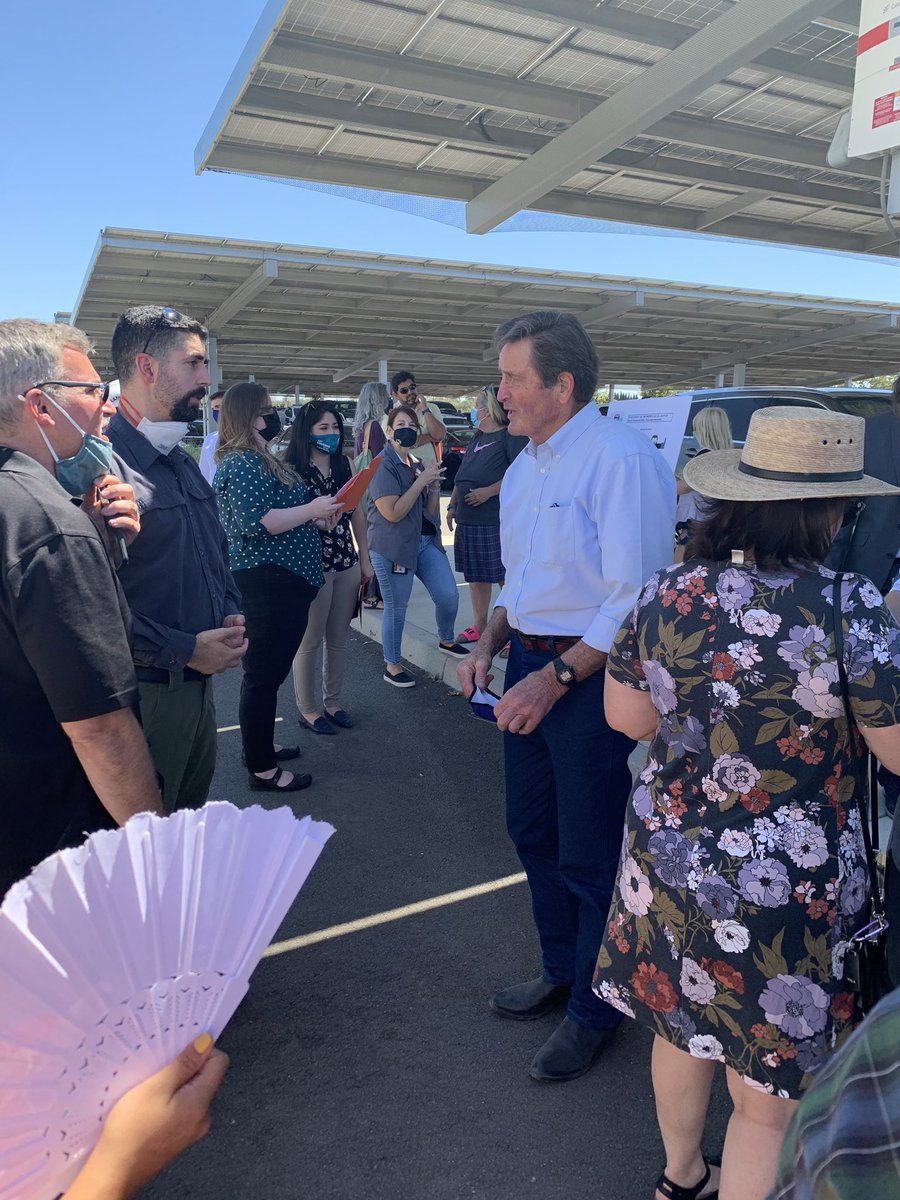 CaltransDist3's tweet photo. π¦Ί#CaltransD3 met with @RepGaramendi @CeciliaAD4 @DDSAYLOR @Angel_Barajas23 & at the site of Bridge 22-110 at the YOLO SR128 and I-505 where the proposed bridge improvement project will widen access for pedestrians and bicyclists. πΆπ»ββοΈπ΄πΌββοΈ@YoloCountyCA @CityofWinters @CaltransHQ https://t.co/MXgvWJUhi3