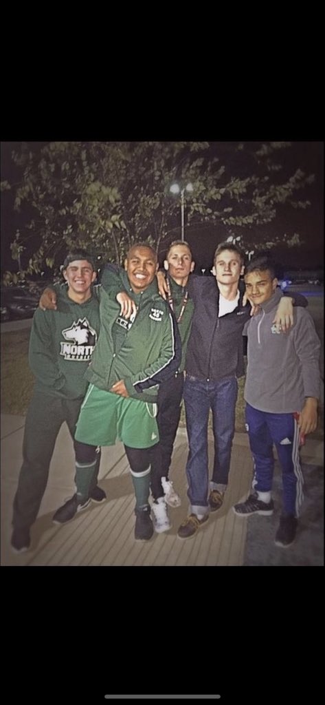 HevronJames's tweet photo. I’ve been struggling to find the words of what to even say. I’m so glad we were able to grow up together. He was the happiest guy I’ve ever met with the best laugh. Until we meet again, rest in peace Cory ❤️ https://t.co/uelBH0vOUo