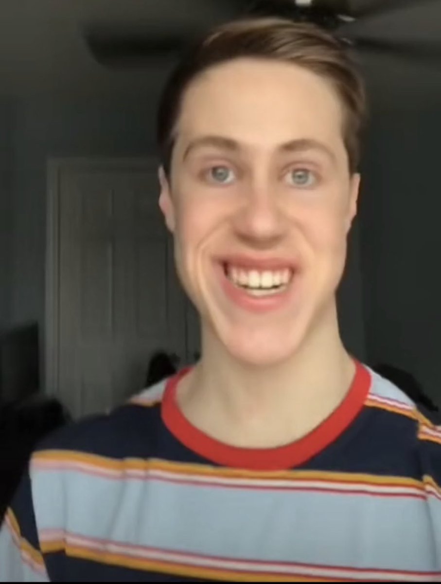 AndrewsModss's tweet image. Hawt 🥵🥵