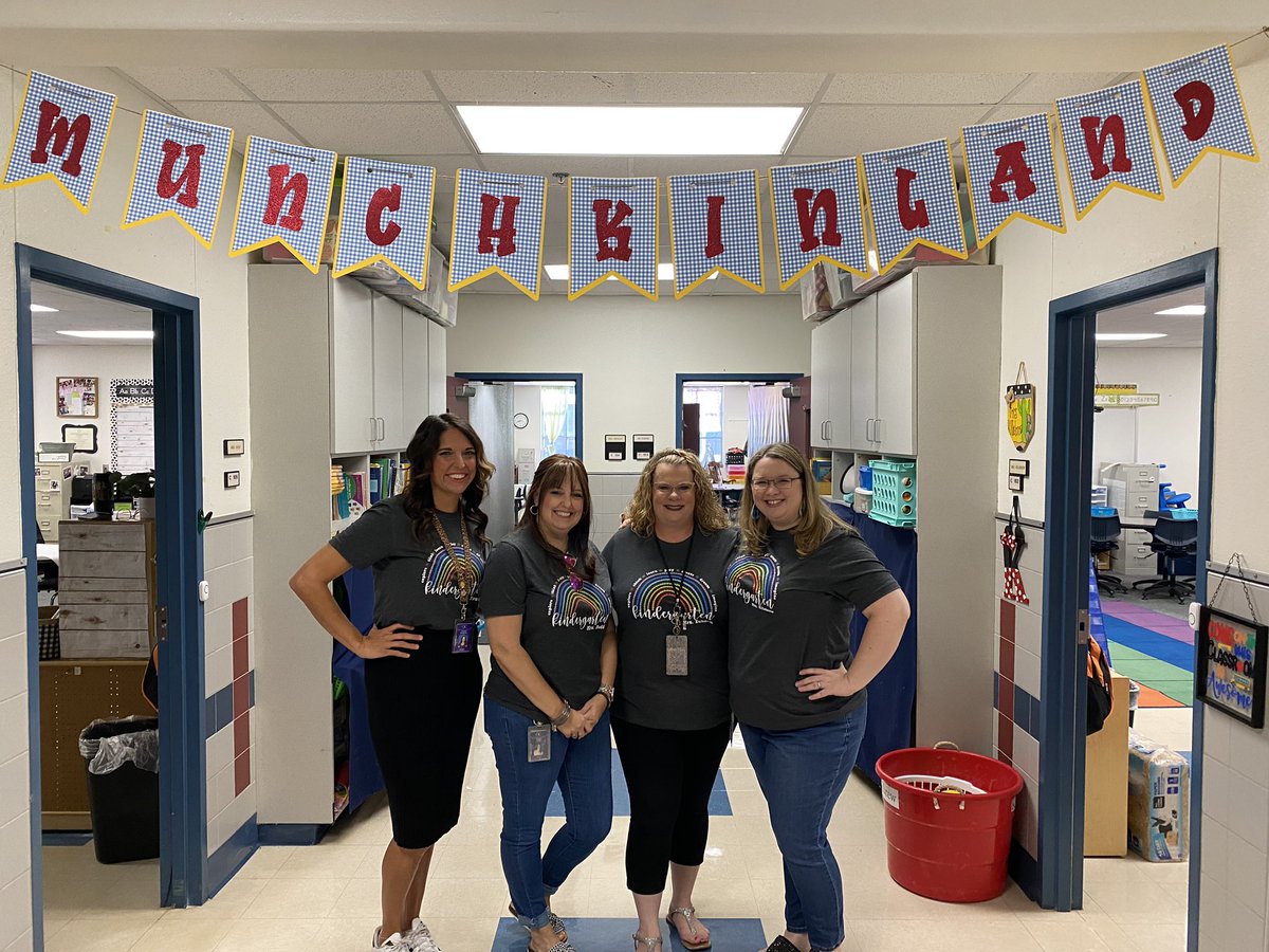 It’s on, y’all! We welcomed new kinders to Munchkinland today for Star Camp! It was awesome! #gesshineon <a href="/GESEubank/">Terri Eubank</a> <a href="/GESDodd/">Candy Dodd</a> <a href="/GESFaurot/">Jennine Faurot Doughney</a>