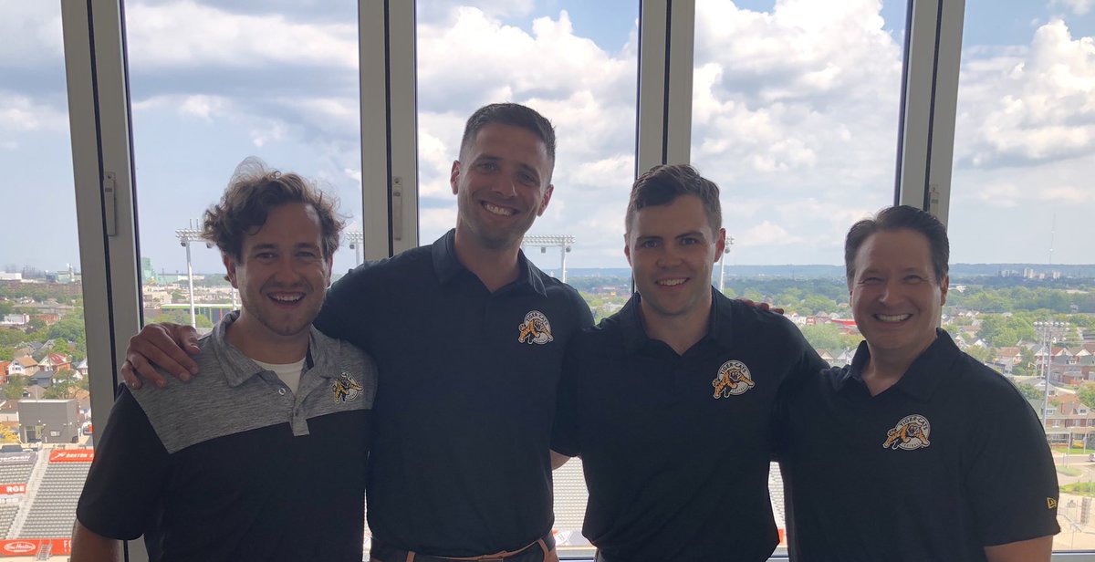 Andy Fantuz tweet media