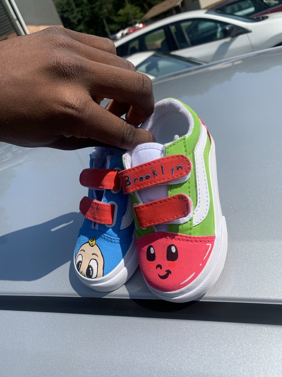 niarisb's tweet photo. Cocomelon Custom 👶🏼🍉✌🏾 #cocomelon  #kxckslab #custom https://t.co/kfUn2bvEyD