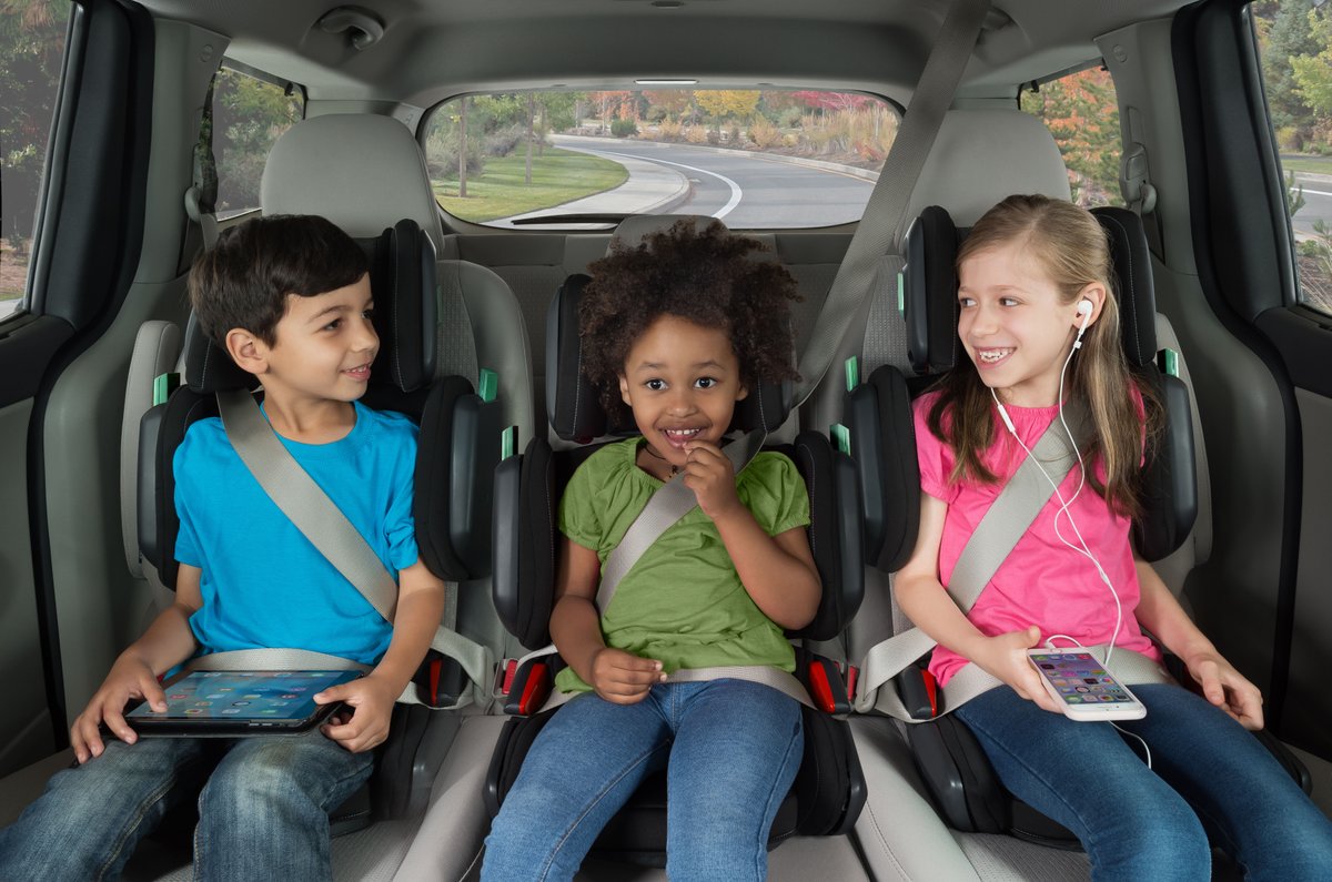 miFoldBooster's tweet photo. How many journeys have you been on and your kids are frustrated in the back because they have no space?
Enter hifold, with a highback booster so slim and compact, you can even fit 3 in a row.
#mifold #hifold #carseat #travelingfamilies #kidsfirst #parenthacks #fitandfold https://t.co/tX6ernf7rP