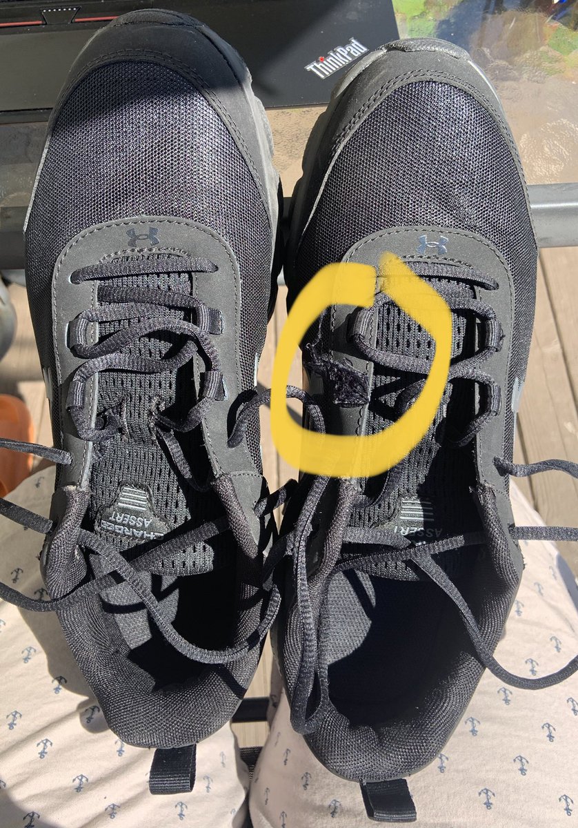 coachchris1997's tweet photo. Thanks @UnderArmour @UnderArmourCA for 1⭐️ customer service. Bought pair Charged Assets👟Feb’21 <10 wears lace loop blew. Obviously manufactured issue ServiceRep “not our issue, it’s past 30 days nothing more we can do, I’ll send you email” No email, gone am I as UA customer!😡🇨🇦 https://t.co/GRaoiZ65p1