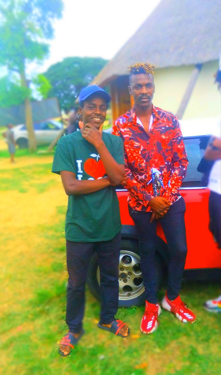 presleymsango's tweet photo. With my producer Tman Mukoma Temptation Chirenje award-winning founder, chief Producer of Mount Zion Music kubva 2008 haasi kumira kugadzira mahits
Big up @mountzionmusic https://t.co/Ofhn303peu