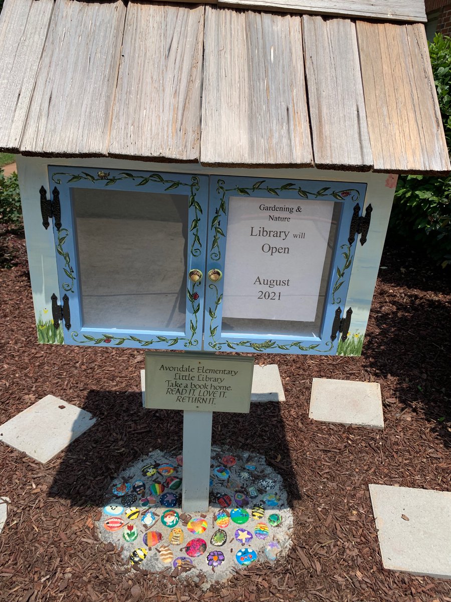 Avondale ES garden is so beautiful it won “Avon’s yard of the month”!!! If you get a chance, stop by and enjoy the beautiful landscape. <a href="/DeKalbSchools/">DeKalb Schools, GA</a> <a href="/City_Avondale/">Avondale Estates, GA</a> <a href="/CWATSONHARRIS/">Cheryl Watson-Harris</a>