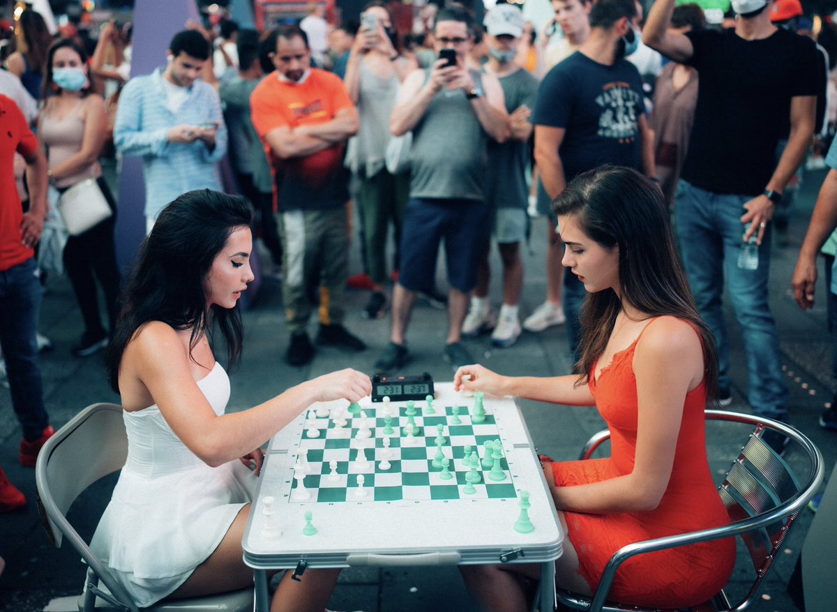 alexandrabotez's tweet image. Really enjoying the chess scene in NYC