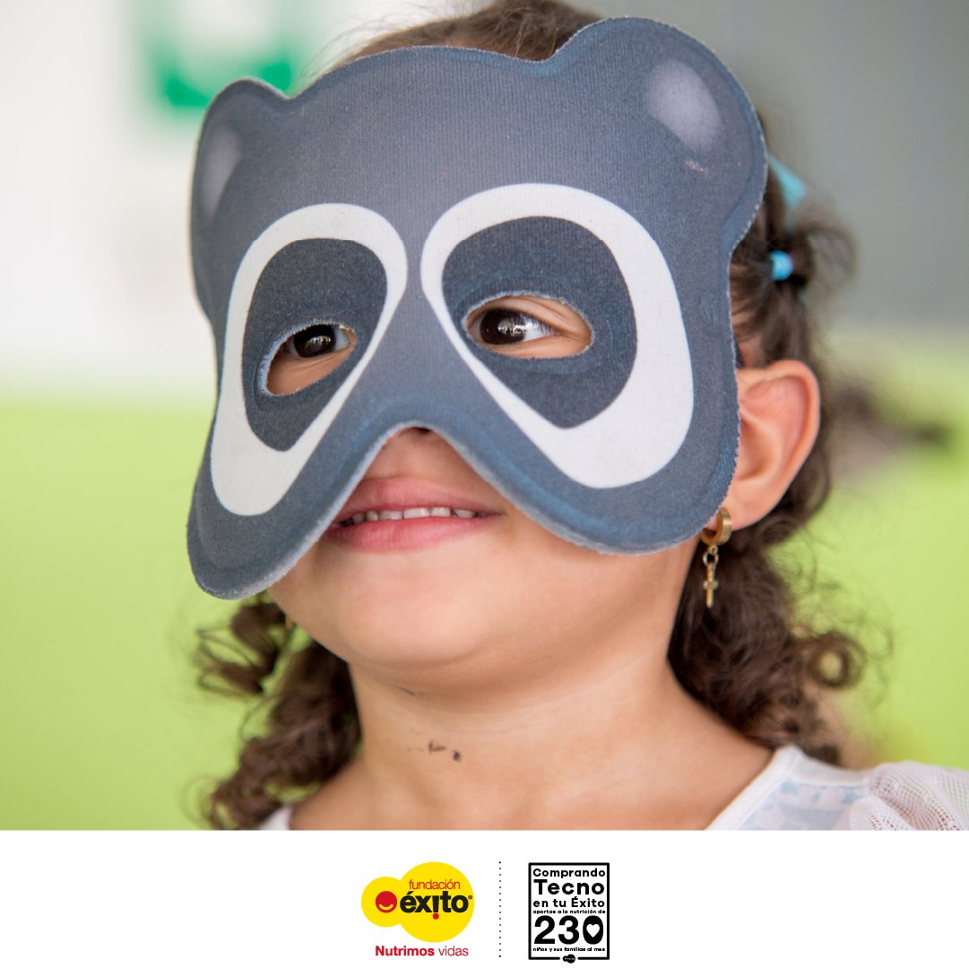 Fundacion_Exito's tweet photo. Agradecimientos especiales a: #Alsea y al Negocio #Electrodigital de la marca Éxito.
Gracias a esta suma de esfuerzos protegimos a miles de niños y niñas que son el futuro de Colombia 👏🙌. https://t.co/ZH9BAbkfxL