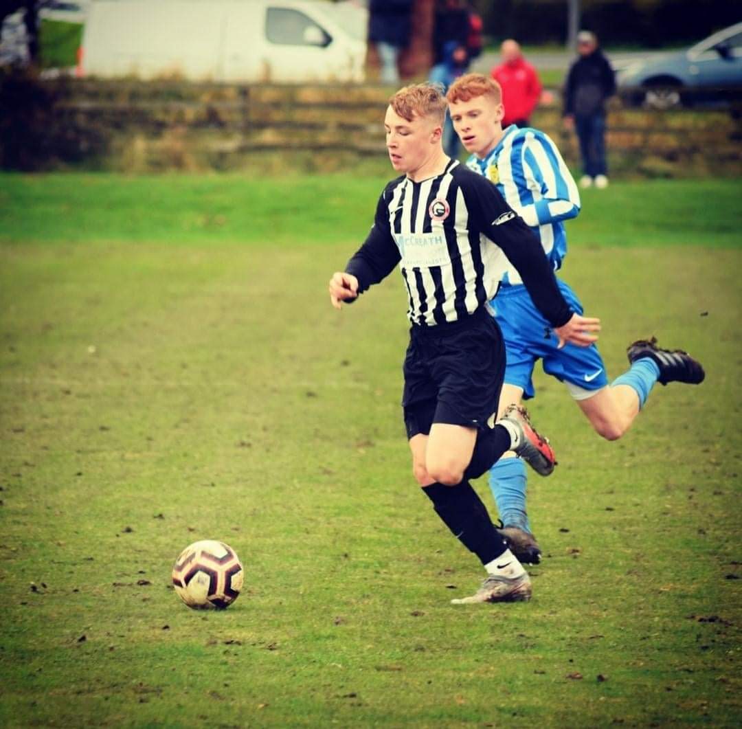 spittalroversfc's tweet photo. 📰 | GREY TO STAY
Last season's top goalscorer, @ThomasGreyy14, has decided to stay at the club for the coming season.
The teenager had attracted interest from various, higher league clubs, but has since opted to remain a #Seasider.
Great news!
#Thomas #TG9 #theSeasiders https://t.co/vSIJA8EKS9