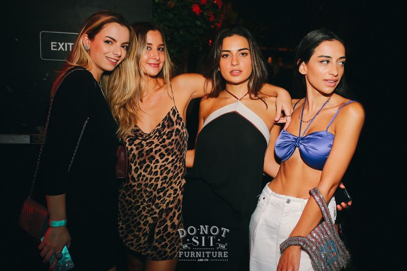 Do Not Sit Miami tweet media