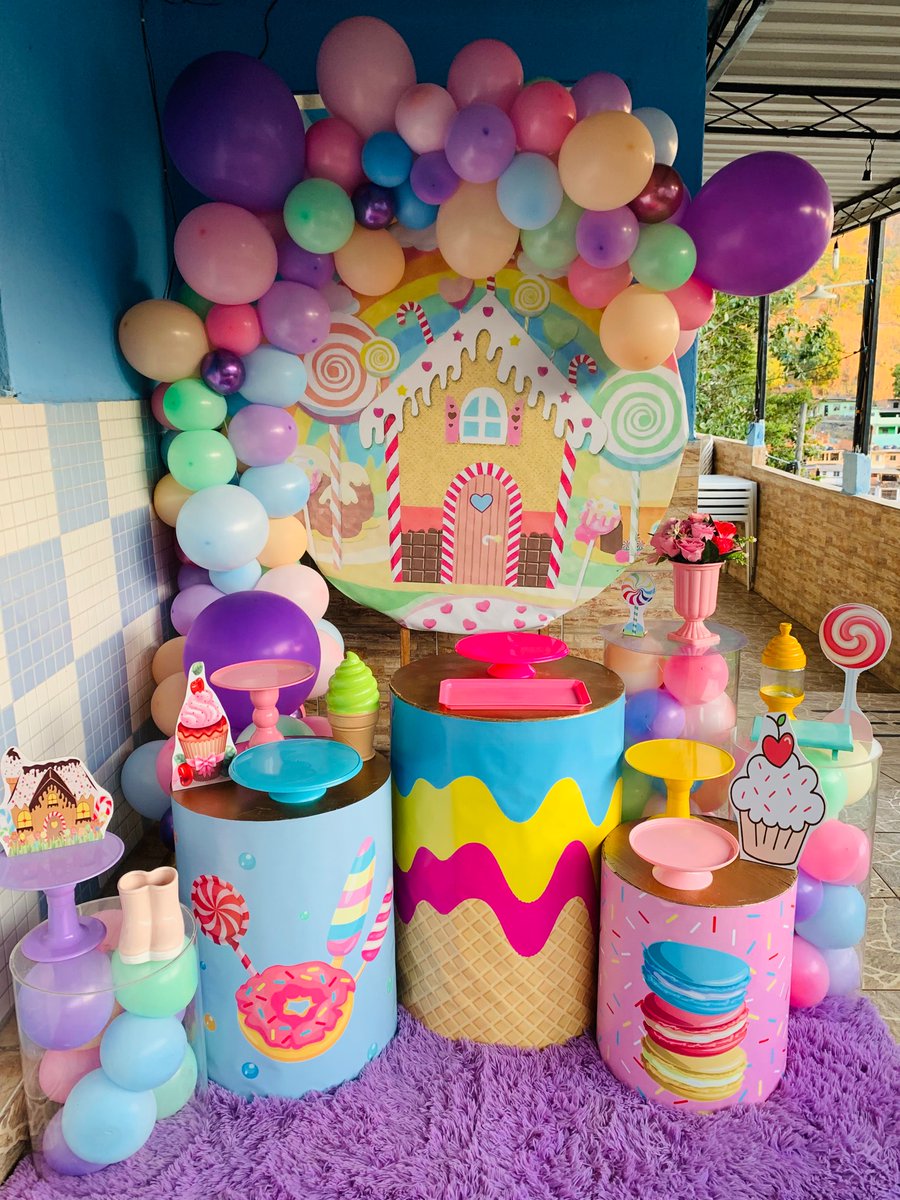 giprovence's tweet photo. Mundo doce 💓🍭🍬🍦🍰🍩 https://t.co/W9ufLouRtX