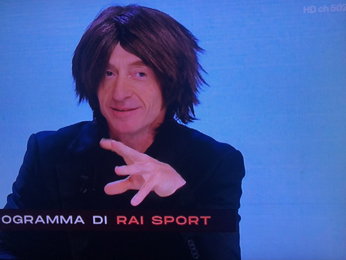 KPontr's tweet photo. #Lamiaparruccapreferita #ilCircolodeglianelli https://t.co/qzC1LVli6d