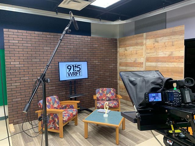 91.5 WRFT tweet media