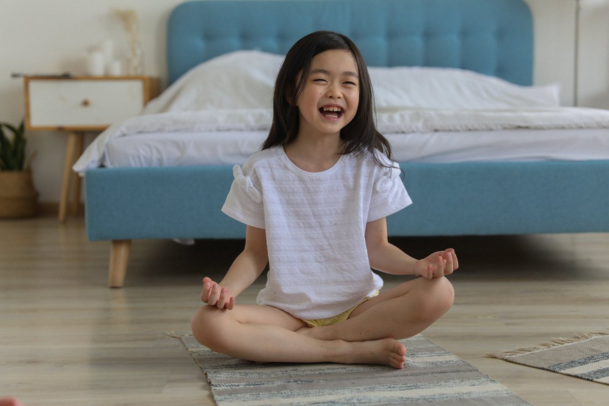 practice_raviv's tweet photo. "Listening to our breathing is an activity that takes us away from any perceived stress"
#anxiety #anxietytuesday #neuroception #ssp #introception #viscera
https://t.co/zX8OQxBl2f https://t.co/qWj1LlyWen
