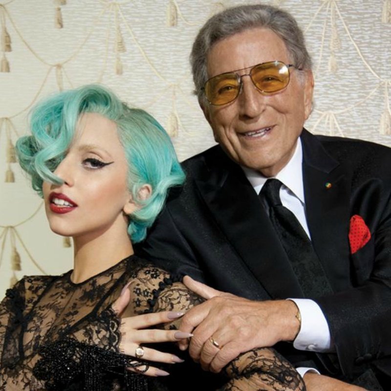 iamgrinthal's tweet photo. "Vou carregá-lo para sempre e um dia farei por alguém o que você fez por mim." - Mensagem da Gaga para Tony, no encarte do Love For Sale

Tô bem não 🤧 https://t.co/nQEP5V90Uj