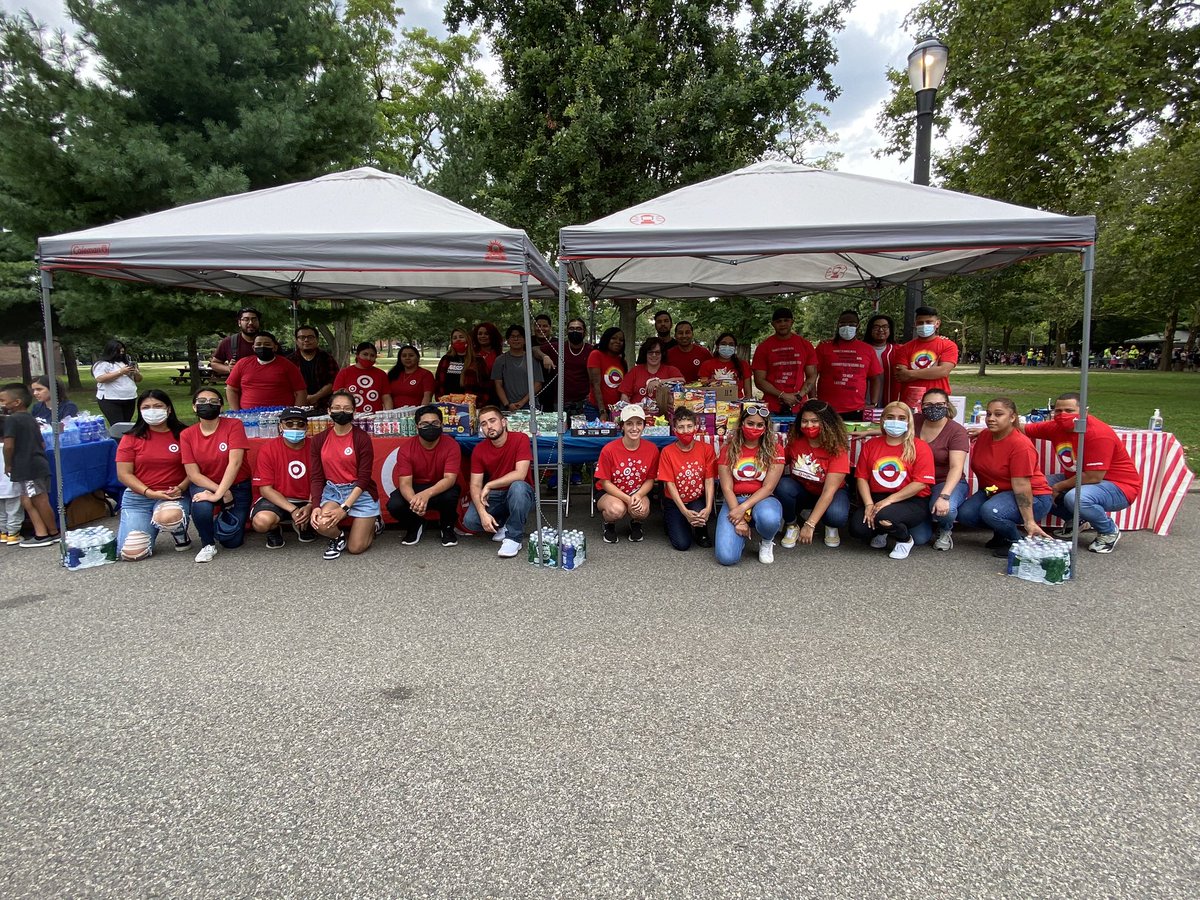 1344/3280 is ready to kick of NNO! <a href="/LayshaWard/">Laysha Ward</a> <a href="/jodywarden/">Jody Warden</a> <a href="/LeahDevlin11/">Leah Devlin</a> @NicoleTonnessen <a href="/SandyTGT/">Sandy Hayes</a> <a href="/QnsBPRichards/">Queens Borough President Donovan Richards</a>