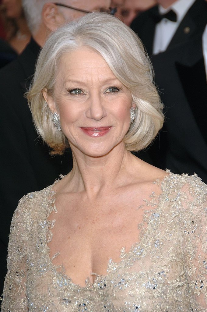 Love this photo of Helen Mirren. It’s show how to mature with sophistication and elegance. It’s all about  the grooming. Do you agree?