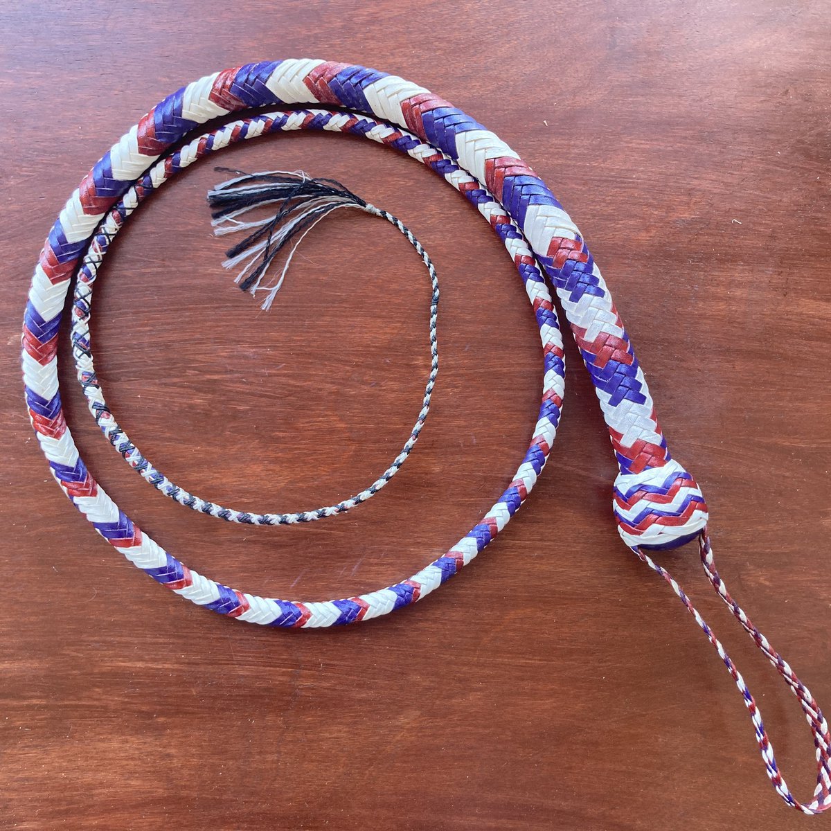 We're down to the final 15 whips from the original 50! Each of these whips handles buttery smooth, take a moment to thumb through or swing by SwordguyBuilds.com!
.
.
#whip #whips #nylonwhip #leatherwhip #whipmaking #whipsforsale #torrancefisher #swordguybuilds